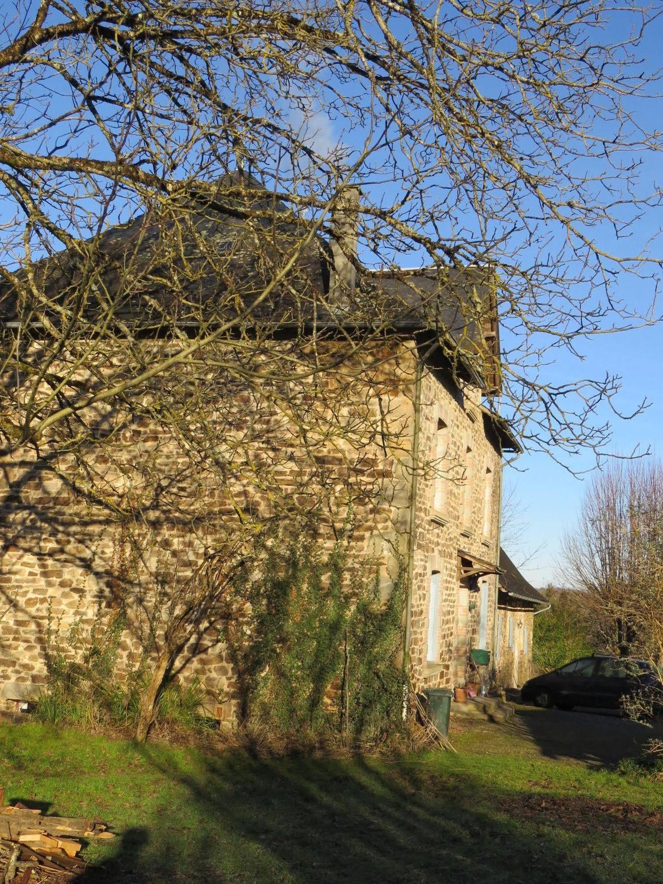 Domaine De La Clauzade Bed and Breakfast Saint-Germain-les-Vergnes Eksteriør billede