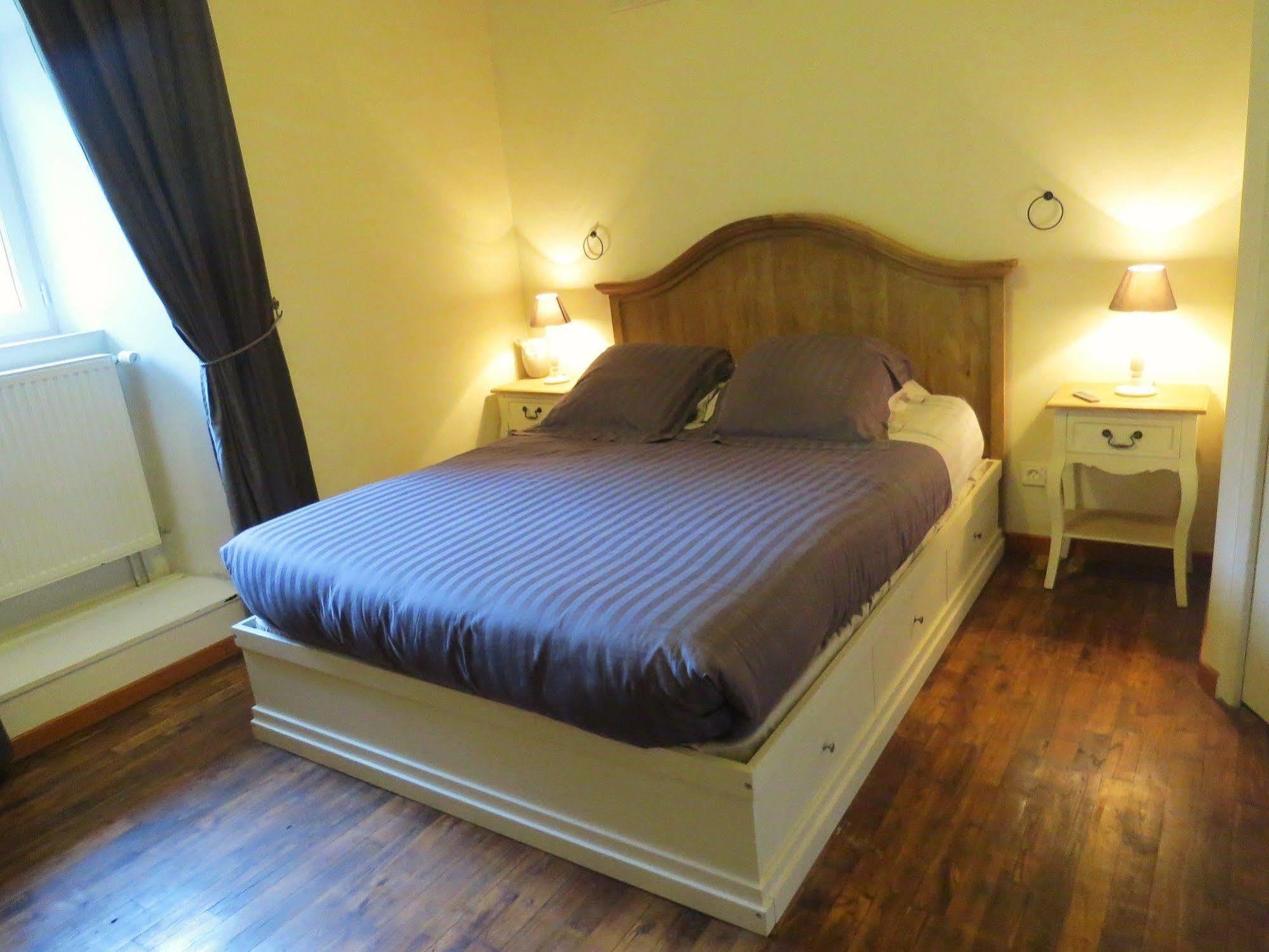 Domaine De La Clauzade Bed and Breakfast Saint-Germain-les-Vergnes Eksteriør billede