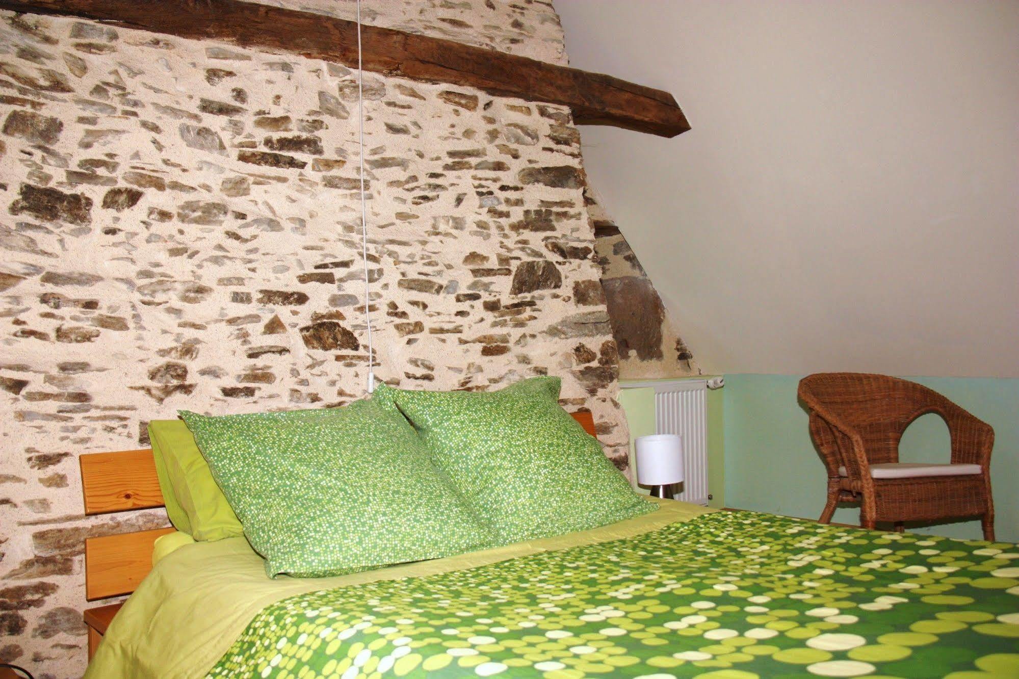 Domaine De La Clauzade Bed and Breakfast Saint-Germain-les-Vergnes Eksteriør billede